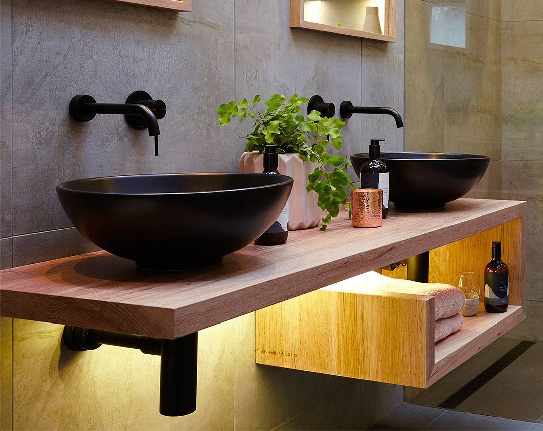vanity display