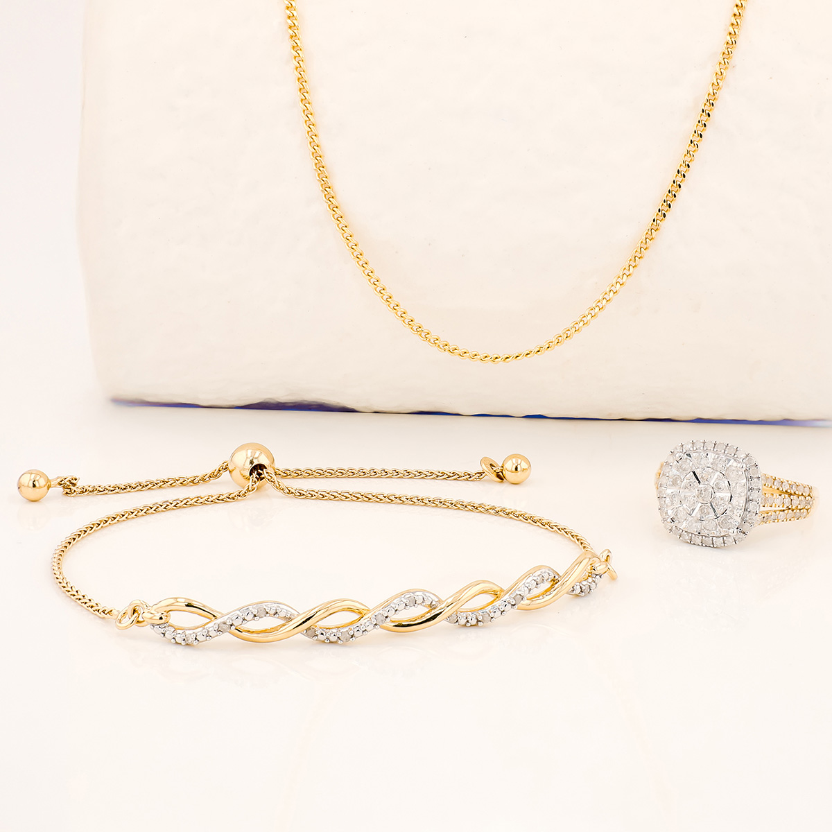 Product Flatlay 1to1